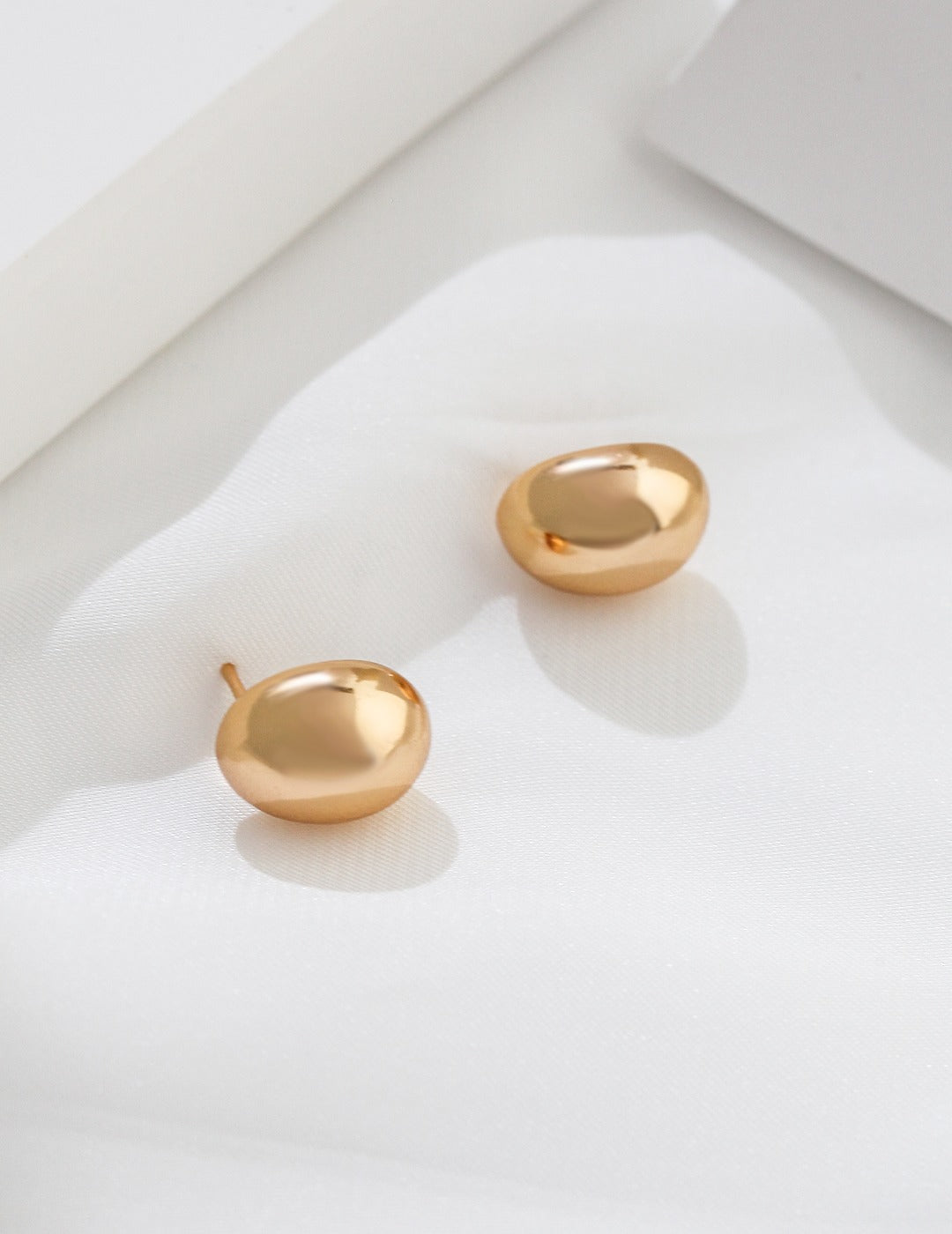 Bean Studs