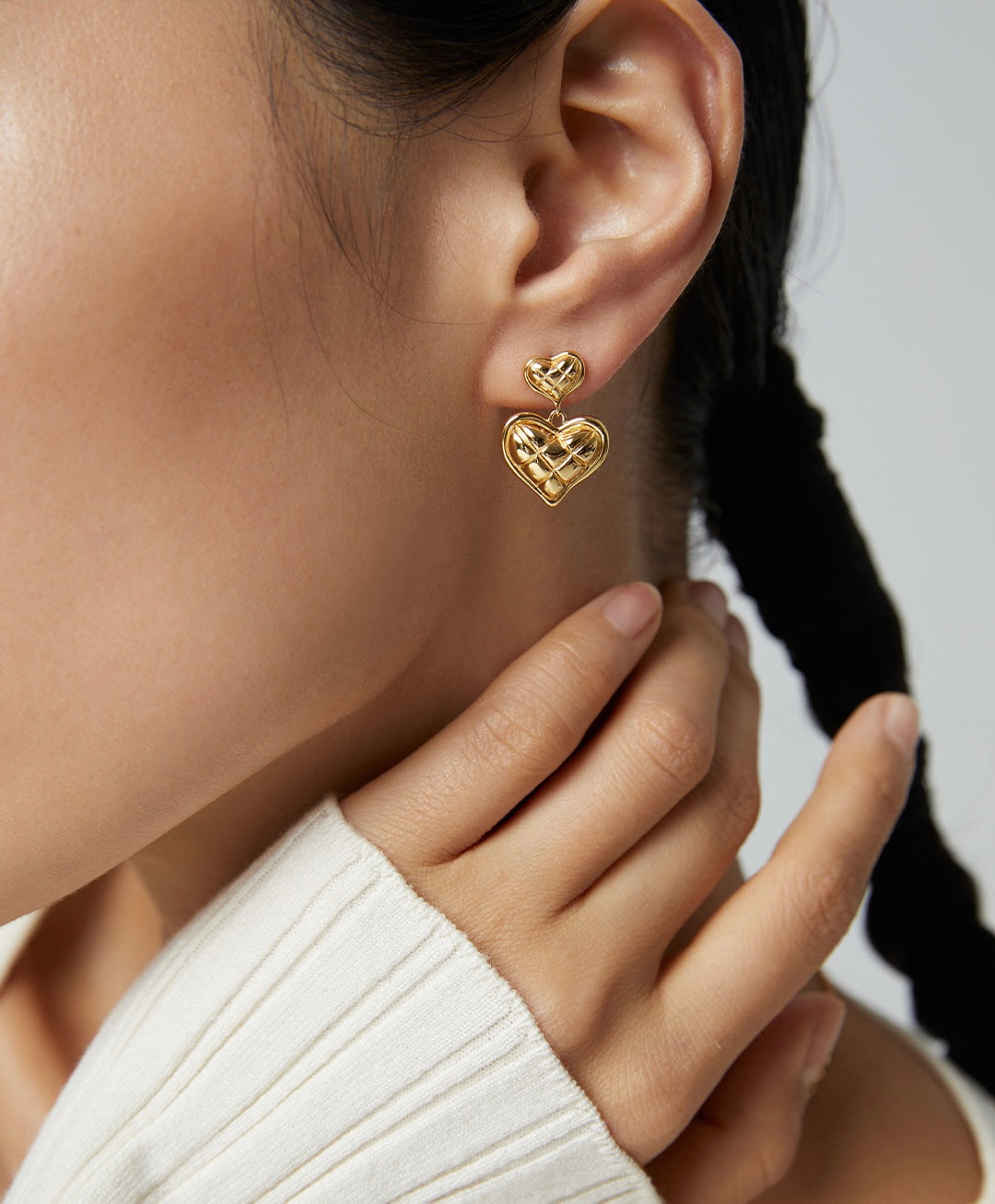 Golden Love Knots
