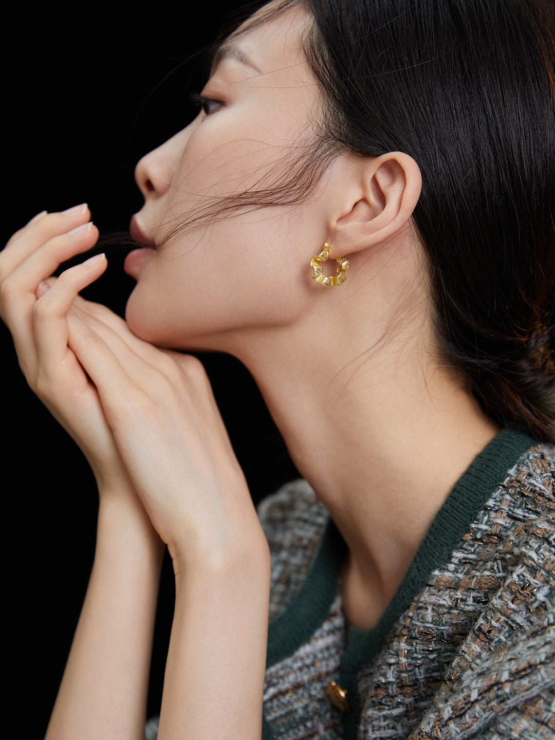 Crinkle Hoops