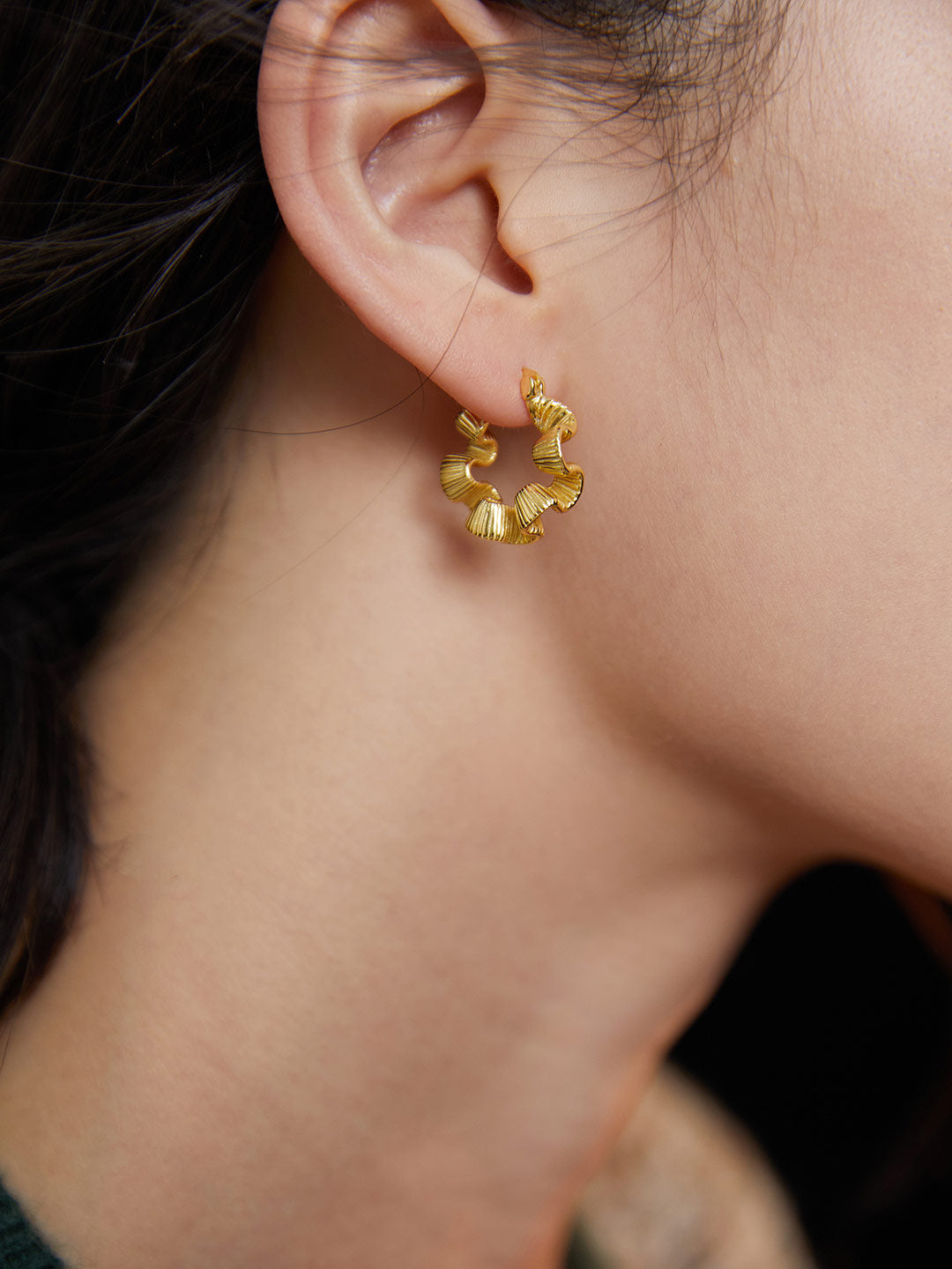 Crinkle Hoops