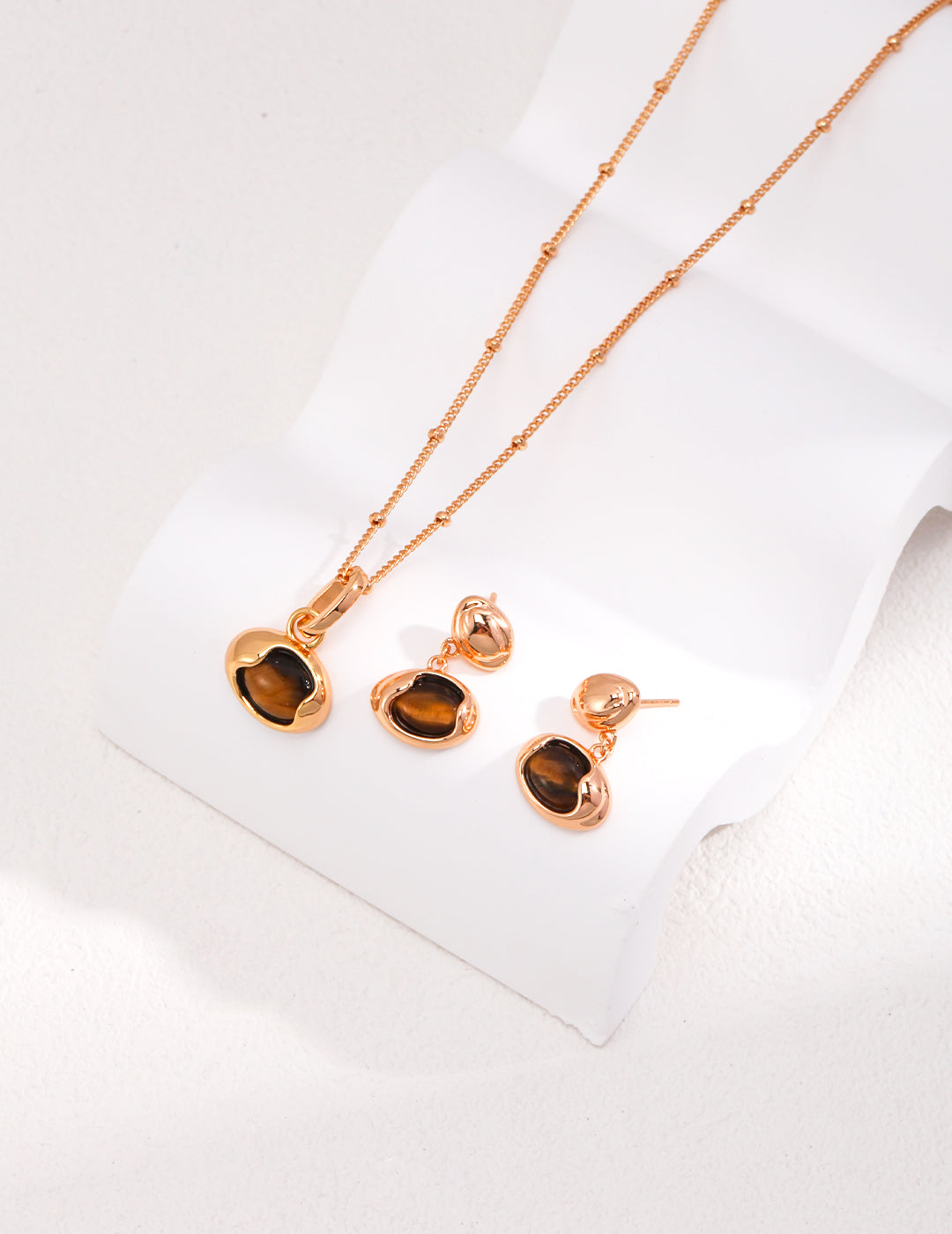 Tiger’s Trace Necklace