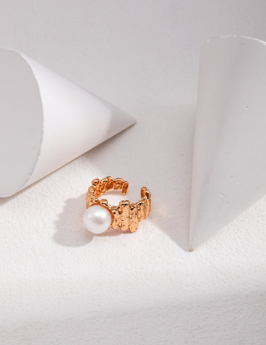Crinkle Pearl Ring